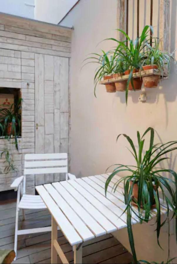 Beautiful & Cozy Apartment In The Heart Of Madrid Exterior photo